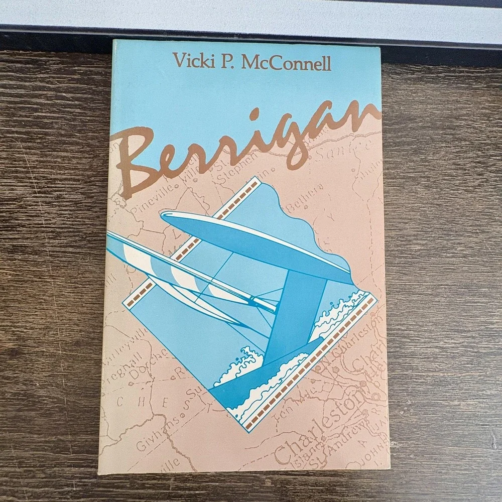 Berrigan‎ Vicki P. McConnell Lesbian LGBT Novel Naiad Press Paperback Book